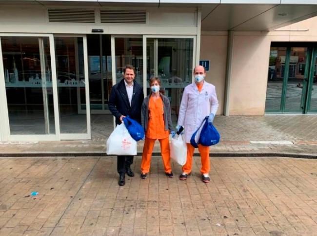 Nueva entrega de material de protección contra el coronavirus al Hotel Medicalizado Marriot Auditorium