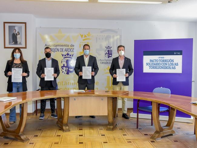 Hoy se ha aprobado la 2ª fase del Pacto Torrejón Solidario con los/as torrejoneros/as